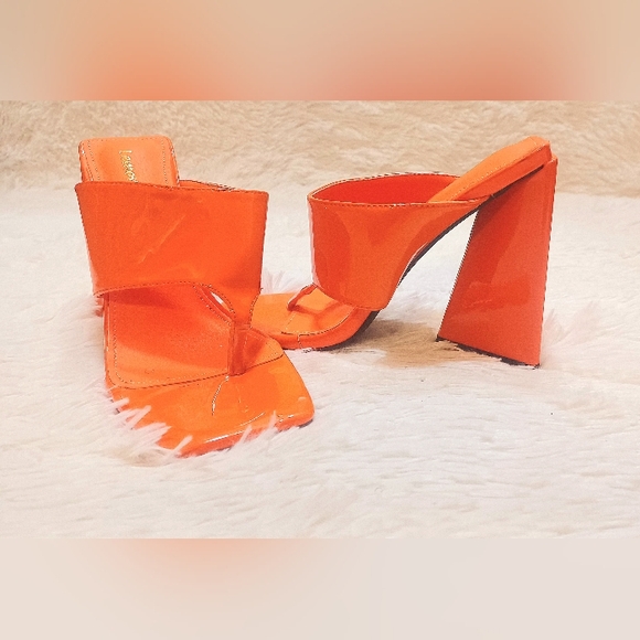 Squared Open Toe Block Heel Mules Orange Patent - Picture 2 of 3
